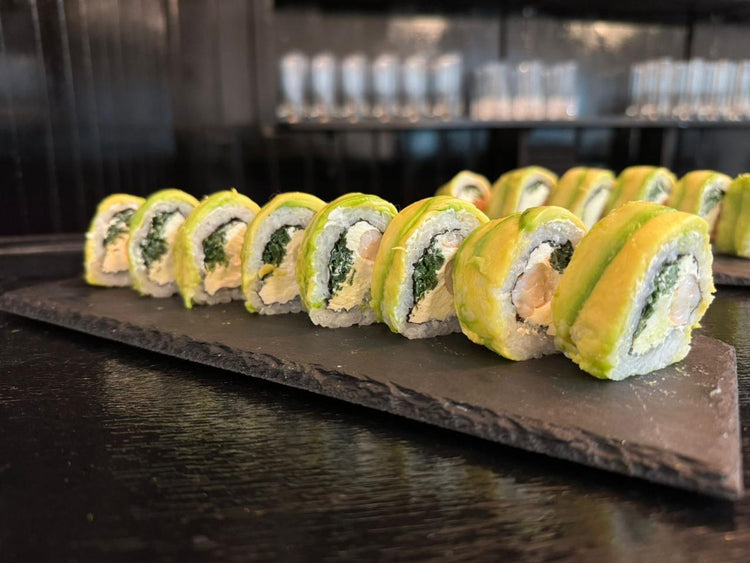 Avocado Roll Camarón